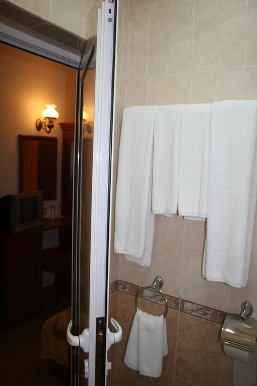 Todorova House Hotell Zlatograd Exteriör bild